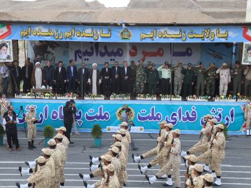 اقتدار روزافزون ارتش جمهوری اسلامی ایران در چهل‌وششمین سالگرد نام‌گذاری روز ارتش