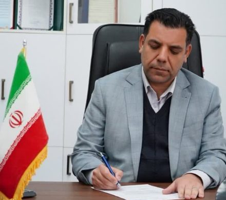بیانیه مدیرکل راه و شهرسازی استان خراسان جنوبی به مناسبت دعوت از همکاران و شهروندان برای حضور در همایش ۳۵ هزار نفری جانفدایان شهرستان بیرجند بیانیه مدیرکل راه و شهرسازی استان خراسان جنوبی به مناسبت دعوت از همکاران و شهروندان برای حضور در همایش ۳۵ هزار نفری جانفدایان شهرستان بیرجند